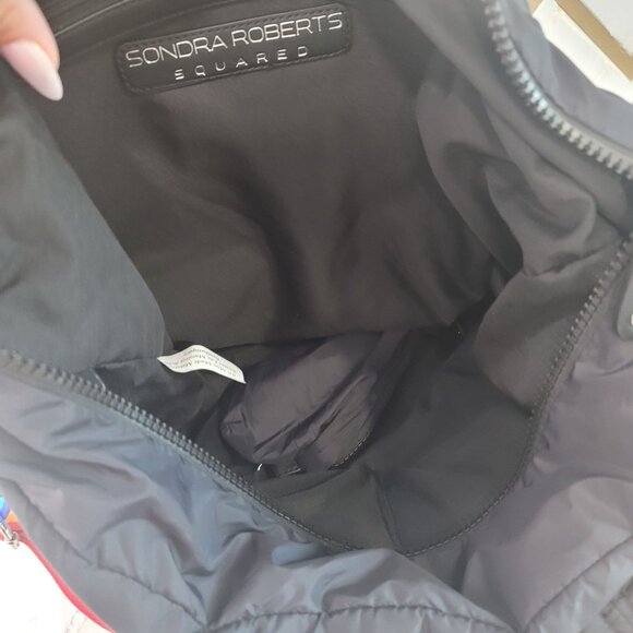 Sondra Roberts Squared Black puffer Tote Bag With Rainbow Stripes & long Strap - Picture 4 of 7